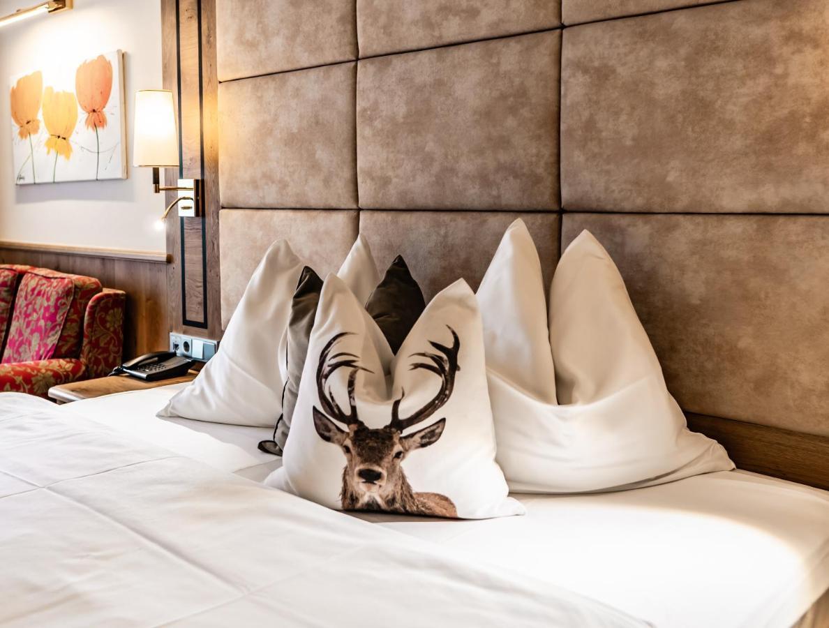 Hotel Hubertushof Anif Extérieur photo