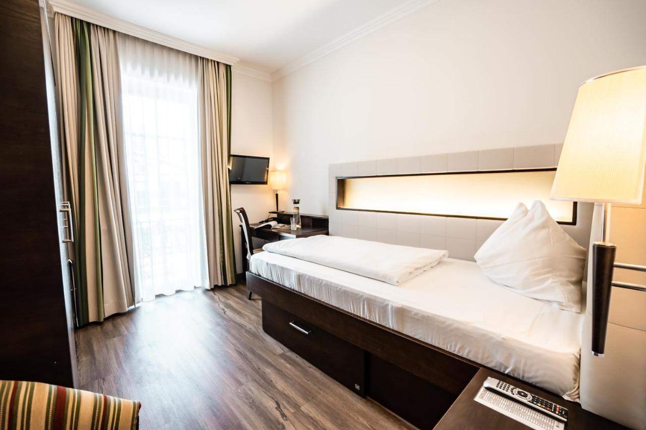 Hotel Hubertushof Anif Extérieur photo