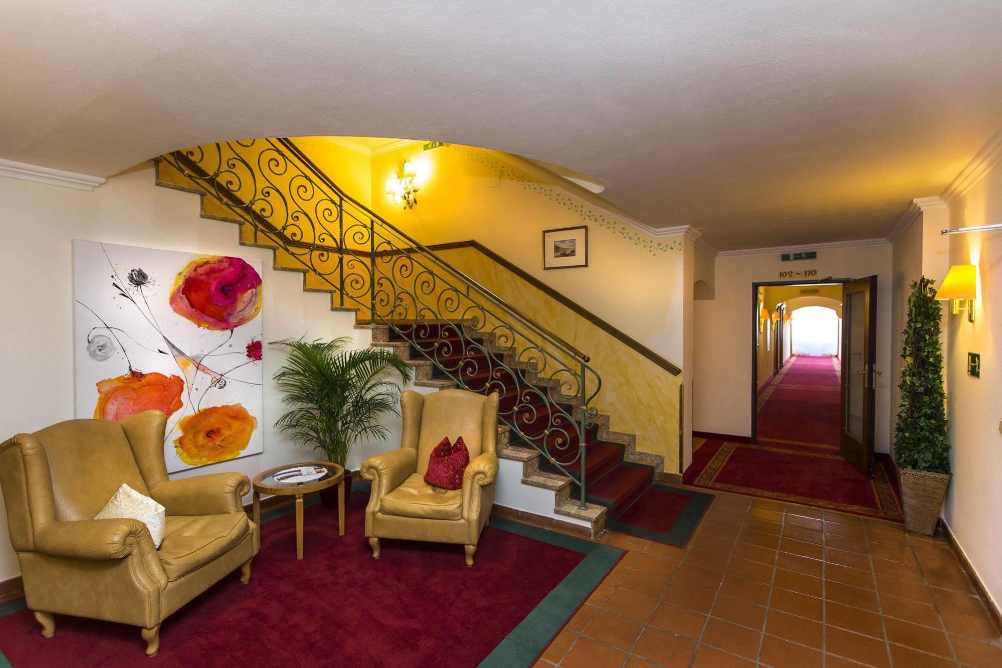 Hotel Hubertushof Anif Extérieur photo